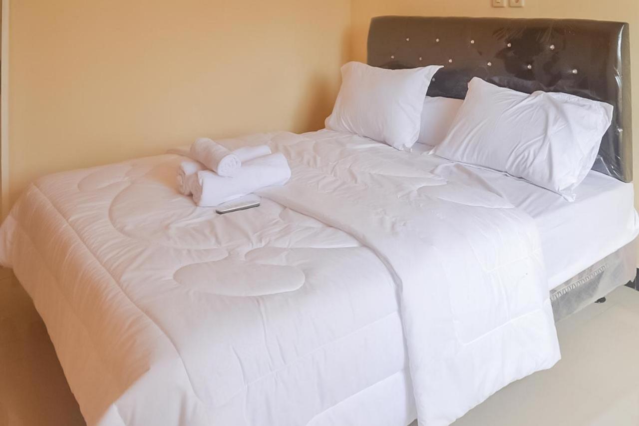 Artayya Puri Homestay Near Terminal Purabaya Madiun Mitra Reddoorz Exterior photo